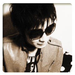 YAGI�v���t�B�[���摜